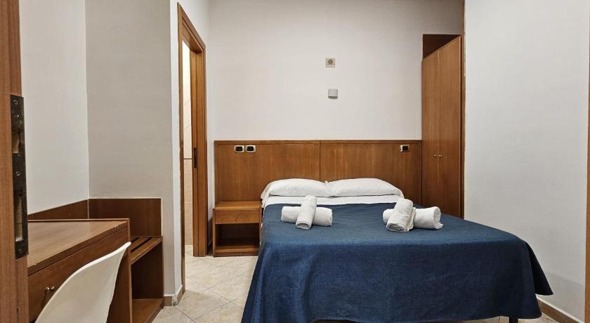 Image of Single Room with Bathroom 5