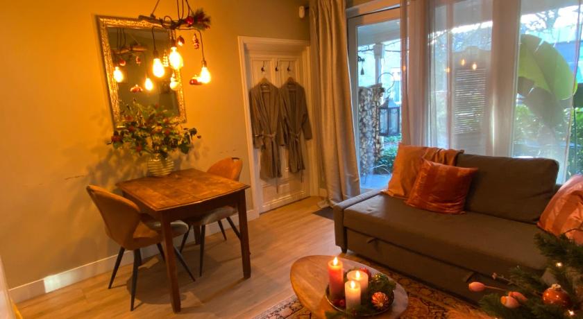 アーネム Apartments Osso Arnhem 4つ星 ゲストハウス ロビー