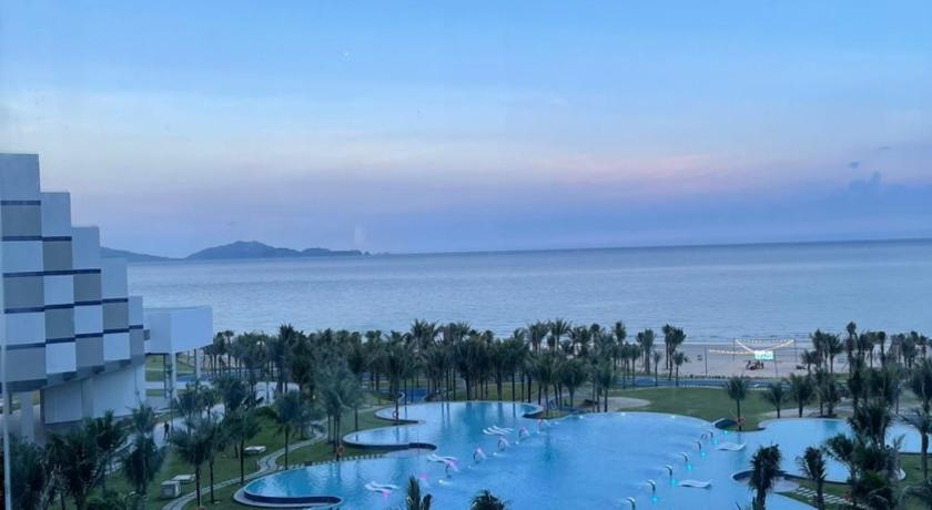 The Arenia Beachfront Cam Ranh Resort - image 5
