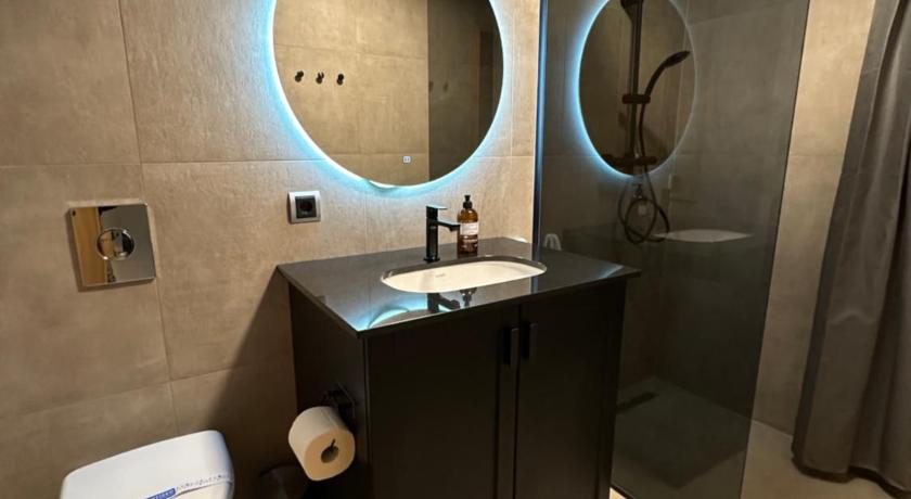 Image of Two-Bedroom Apartment with Balcony -Vesturgata 2