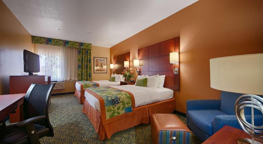 Best Western PLUS Fresno Inn