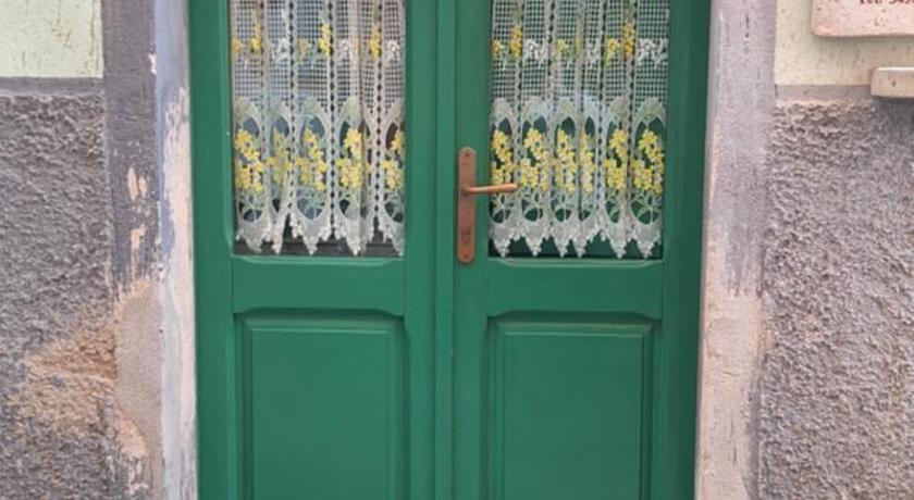 Ozier B&B Montiju Hotel room