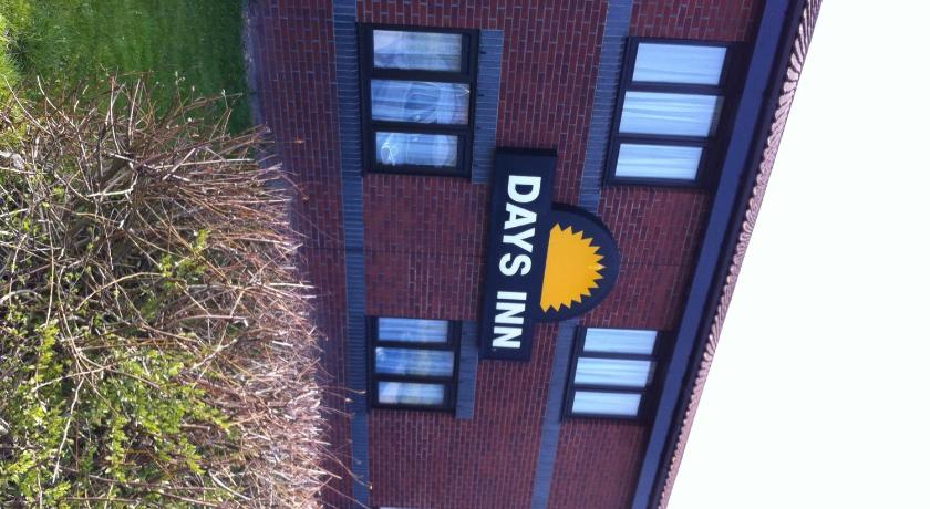 Days Inn by Wyndham Sheffield M1