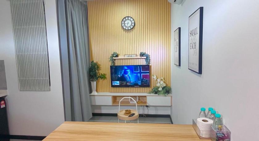 Comfort Stay Neusuite Jelatek - image 6