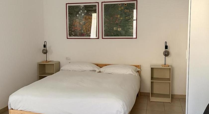 Giuditta Room B