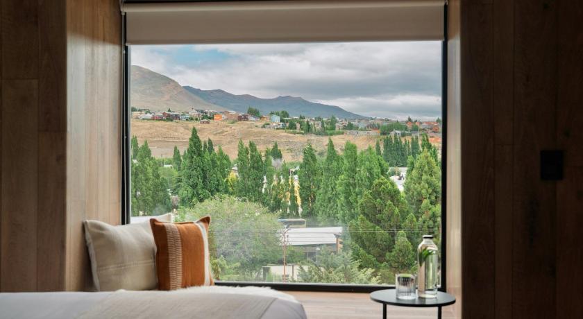 Image of Deluxe View Room 4