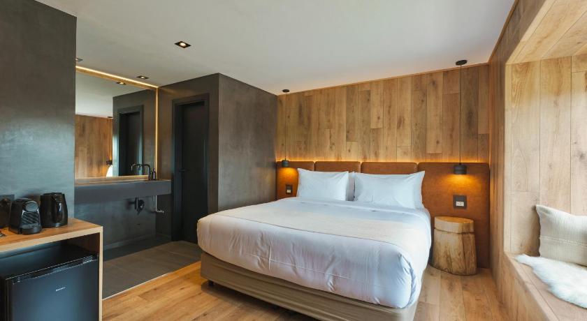 Image of Deluxe View Room 0