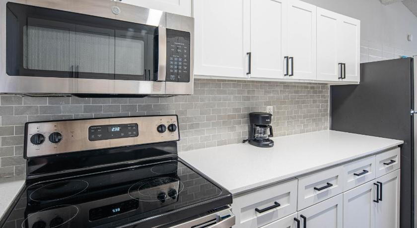 피닉스 (AZ) Spacious 2 Bedroom, 2 Bath, Pool, Free Parking, Gym 2성급 숙소 객실