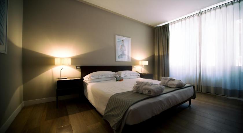 Escalus Luxury Suites Verona Aparthotel