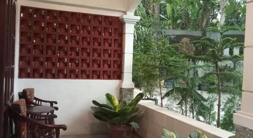 Grand Pakemsari Hotel & Resort - image 7