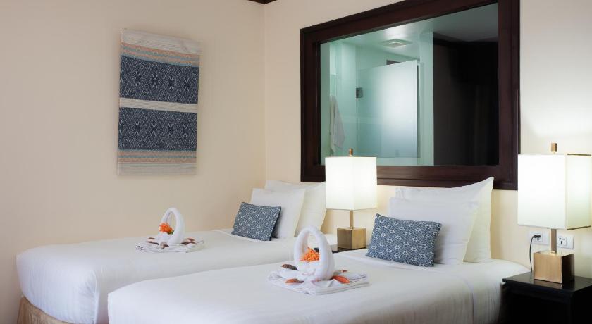 Image of Twin Room with Balcony 3