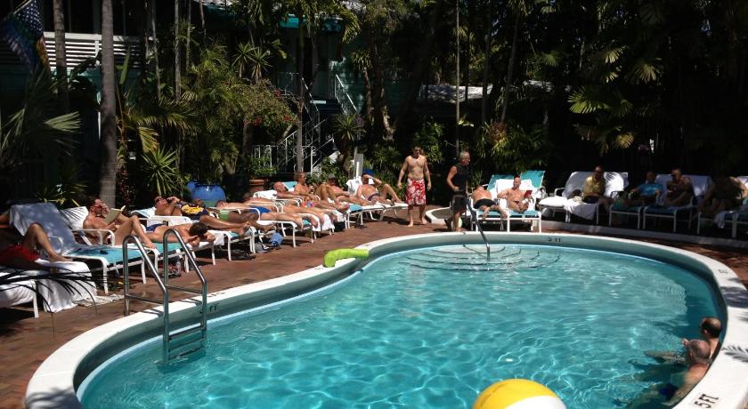 Pineapple Point Guesthouse & Resort - Gay Men's Resort photo