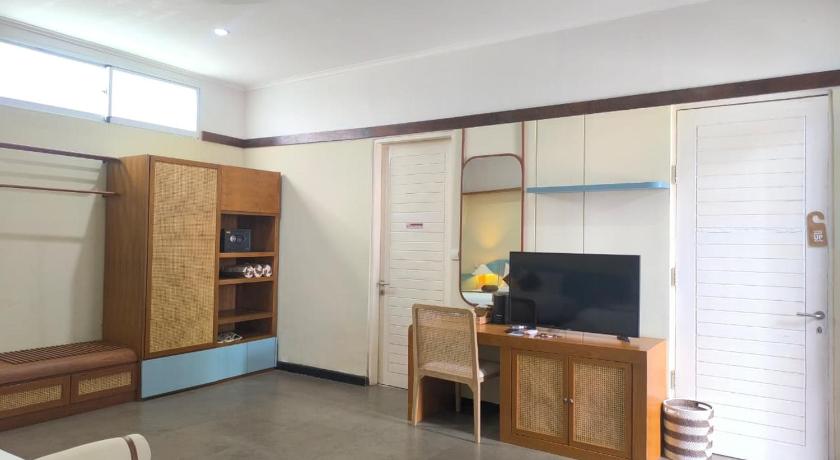 Image of Deluxe Triple Room 10