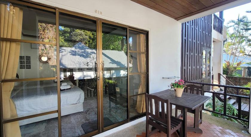 Image of Superior Garden View Room 5