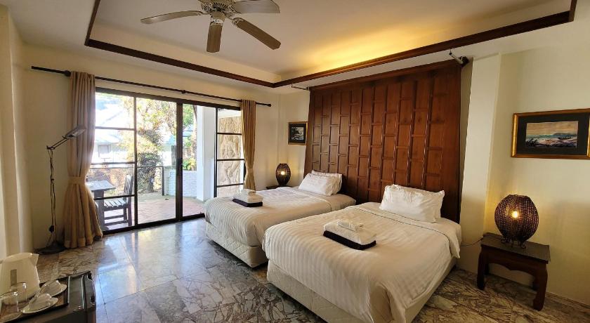 Image of Superior Garden View Room 3