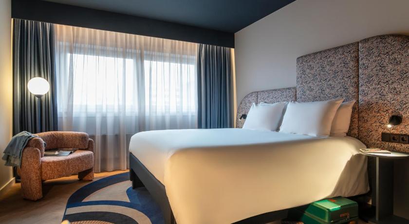 Image of TRIBE Essential with 1 double bed 3