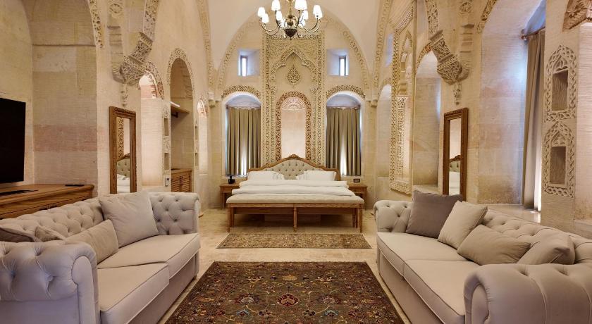 Shamas Hotel