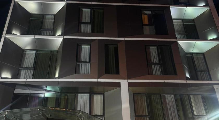 eLotte Palace Hotel