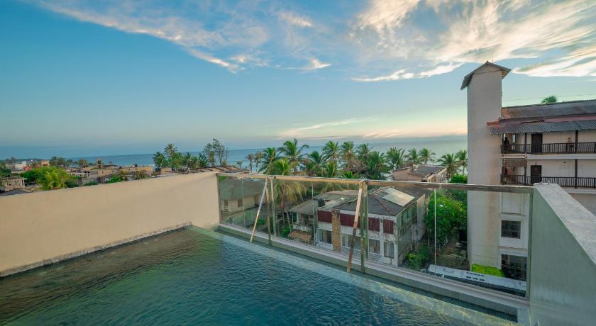 Emerald Resort Hikkaduwa - image 3