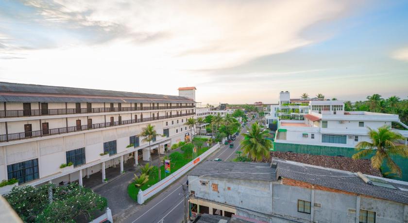 Emerald Resort Hikkaduwa - image 12