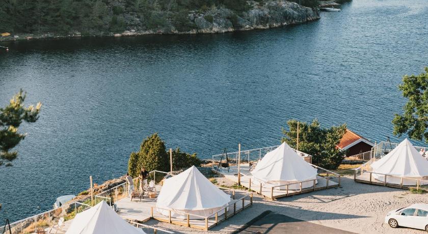 Image of Tent 1