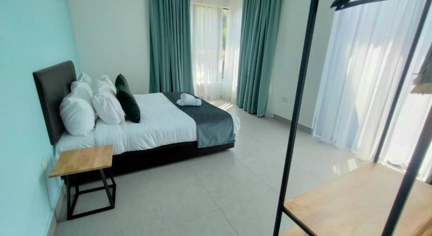 Image of Suite 1