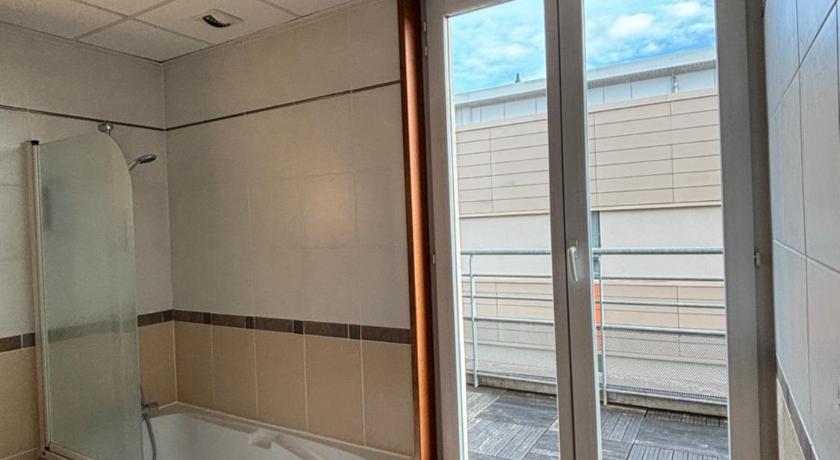 Image of Superior Room - 1 Double Bed 3