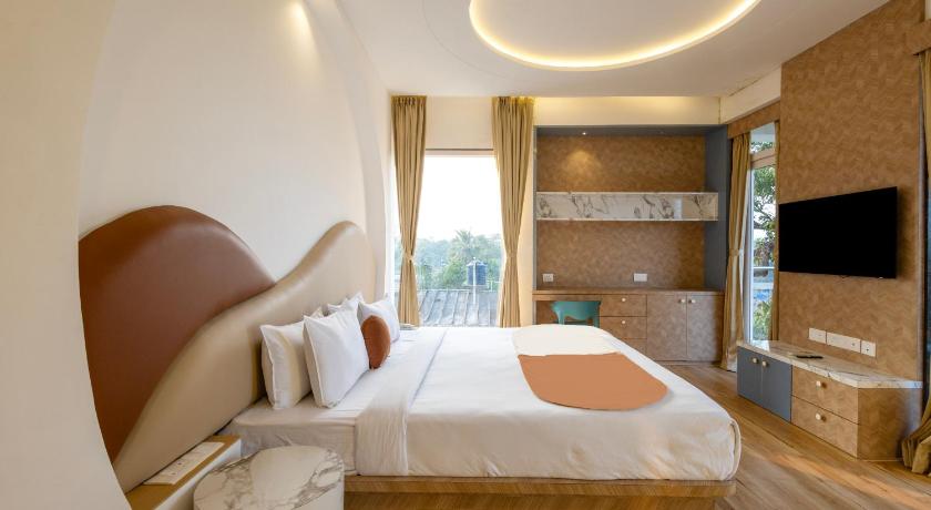 The Moon Hotel Goa - image 10
