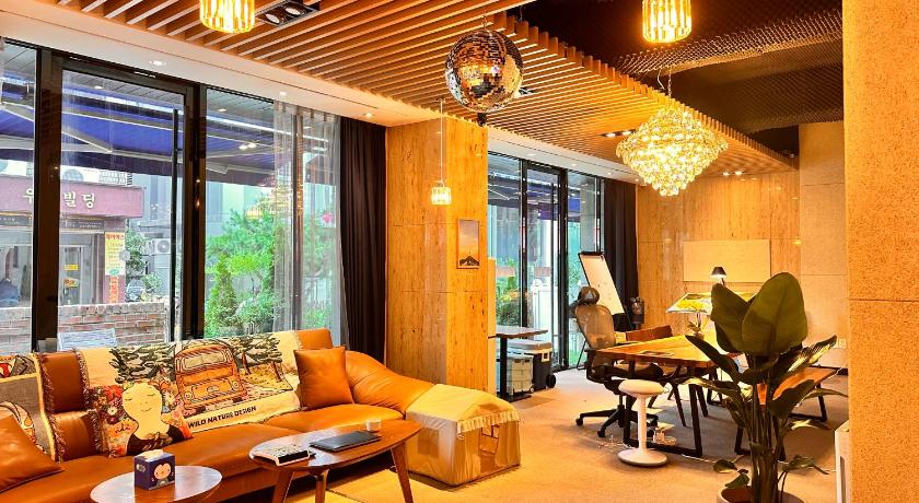 ソウル Acube Hotel 3つ星 ホテル ロビー