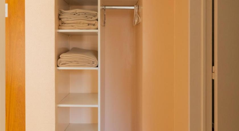 Image of One-Bedroom Apartment with Balcony 16
