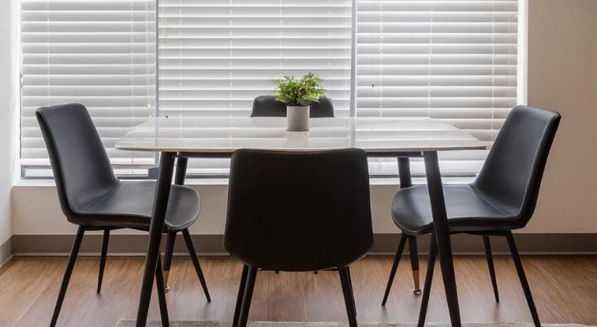 버밍햄 (AL) Birmingham Stay 2BR with Rooftop Amenities 4성급 숙소 로비