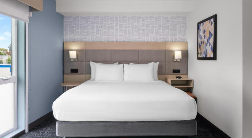 Aiden by Best Western Berkeley