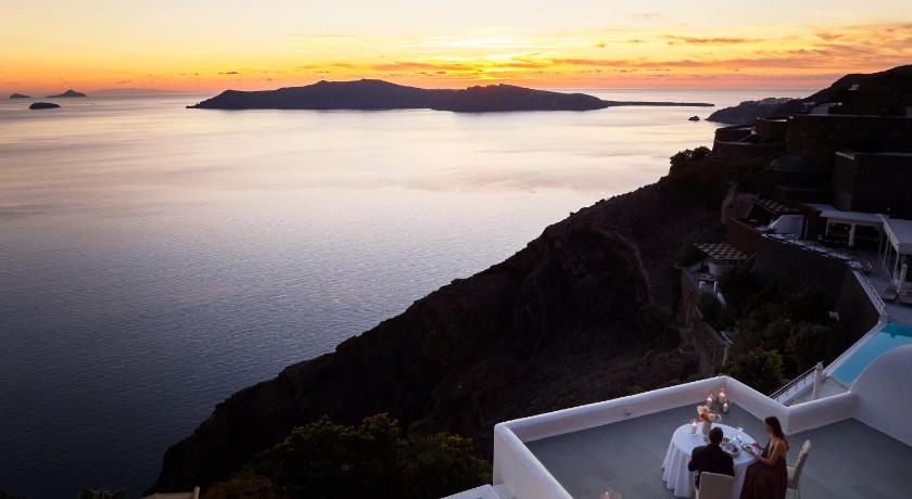 San Antonio Luxury Hotel - image 10