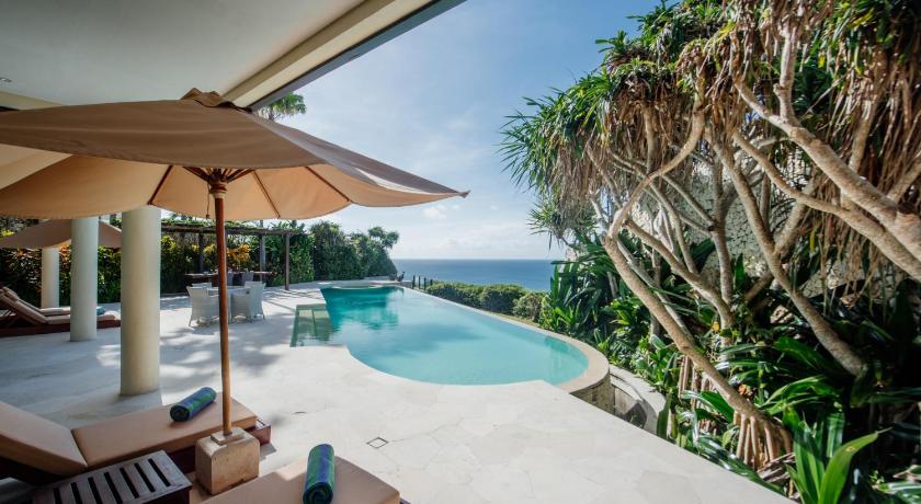 Image of Five Bedroom Apartment with Sea View 16