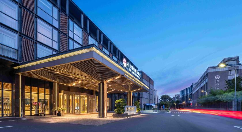 The Lakeview Hotel – Beijing, NY