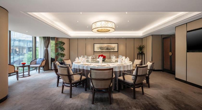 The Lakeview Hotel – Beijing, NY