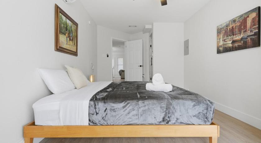 オースティン 2025 New Build Beauty at UT, Downtown, King Beds 3つ星 宿泊施設 眺望