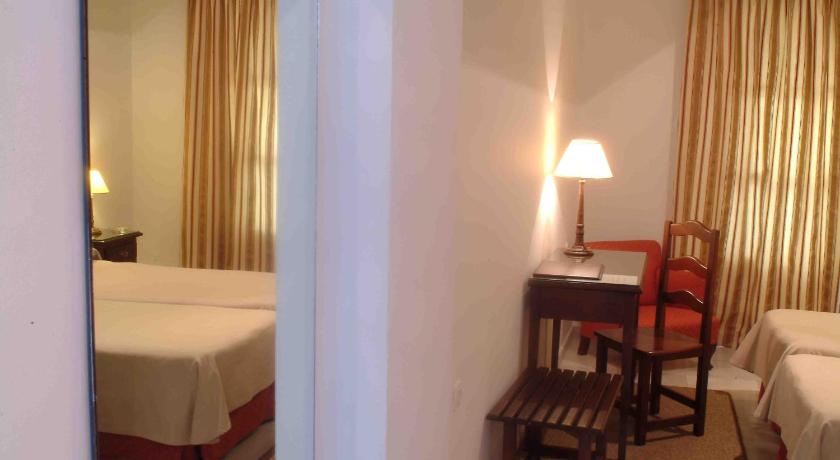 Hotel Simon