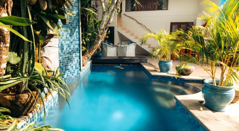 バリ Bali Akasa Villa 4つ星 ホテル 客室