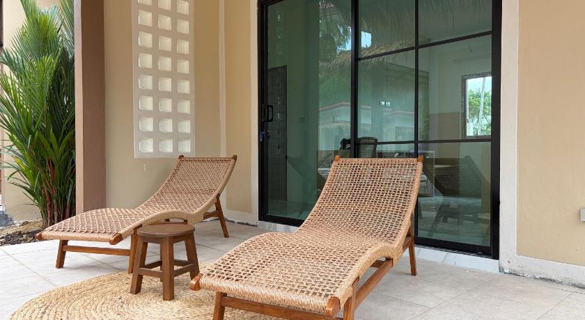 Pinky Bungalows Resort - image 3
