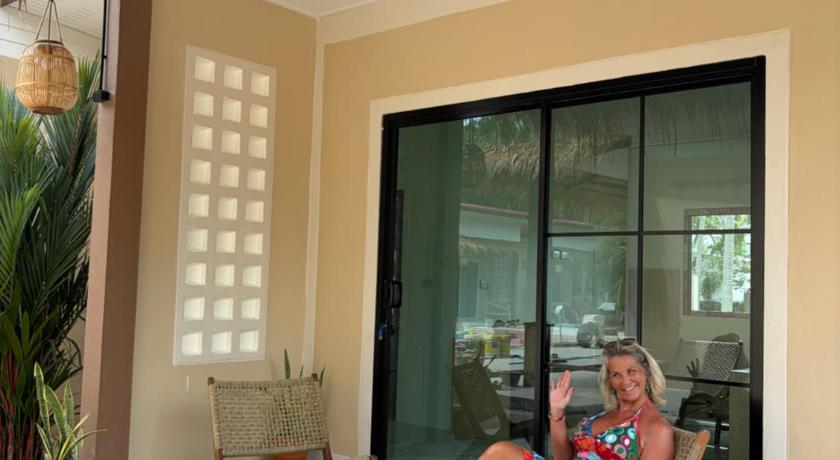 Pinky Bungalows Resort - image 26