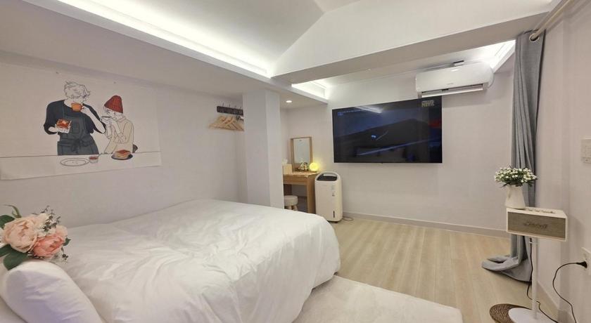 全州 Byeolhana Private Pension 3つ星 ゲストハウス プール