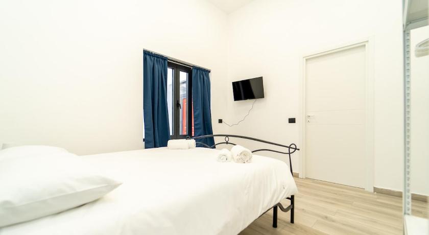 Cozy apartment with WiFi and AC