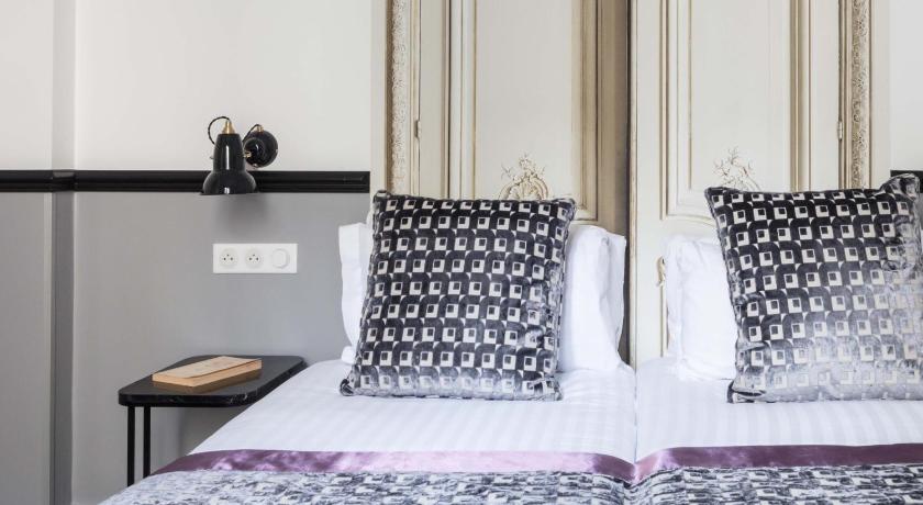 Image of Twin Room 5