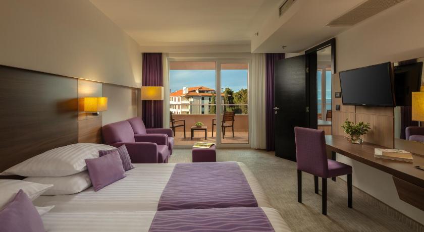 Image of Suite with Balcony and Sea Side 0