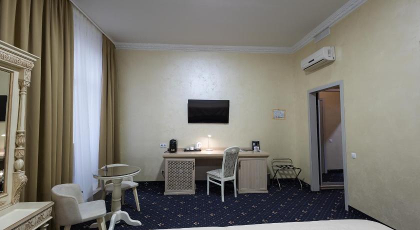 Balkonlu King Süit (King Suite with Balcony) Görseli 7