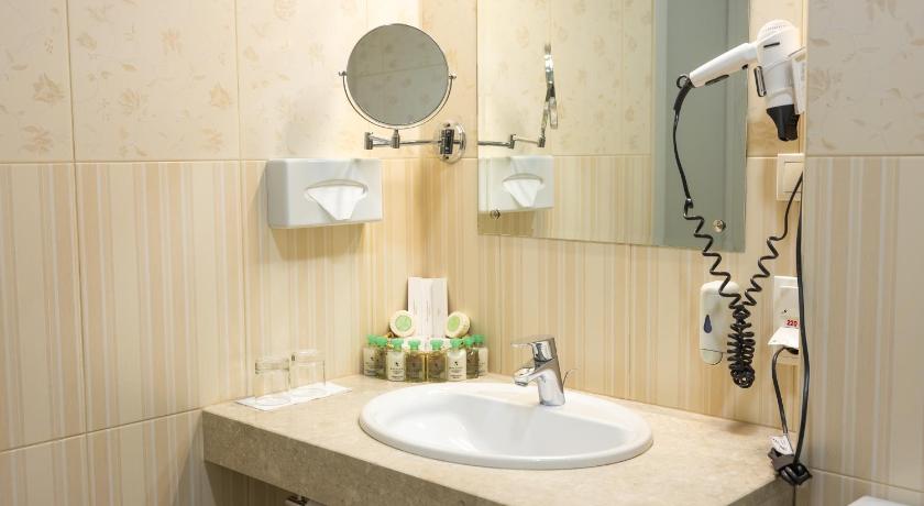 Deluxe Double Room Görseli 9