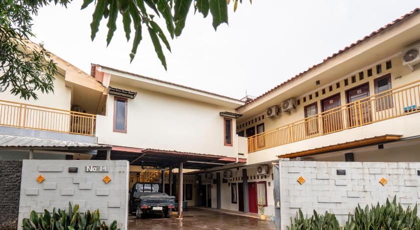 Rehat at Wahidin Guest House – Cirebon, OH