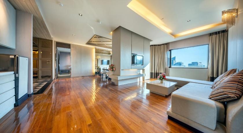 รูปของแกรนด์ รอยัล สวีท (Grand Royal Suite) 0