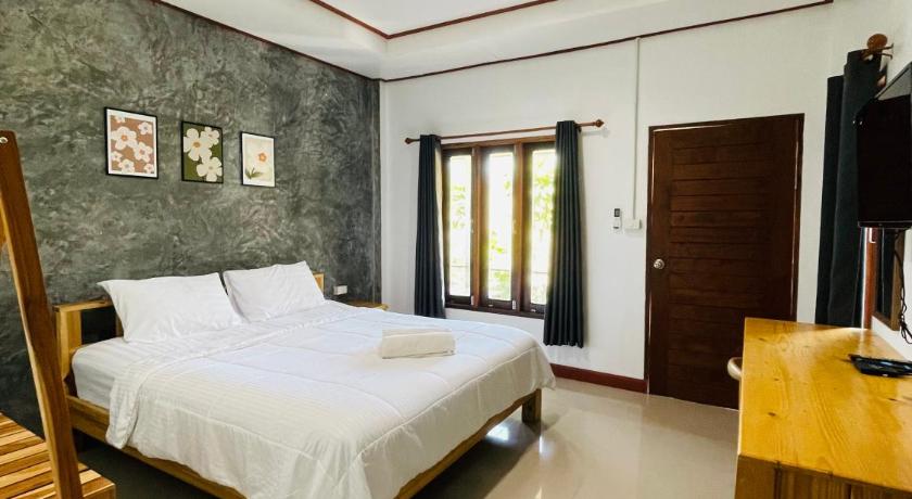 Image of One-Bedroom House 0